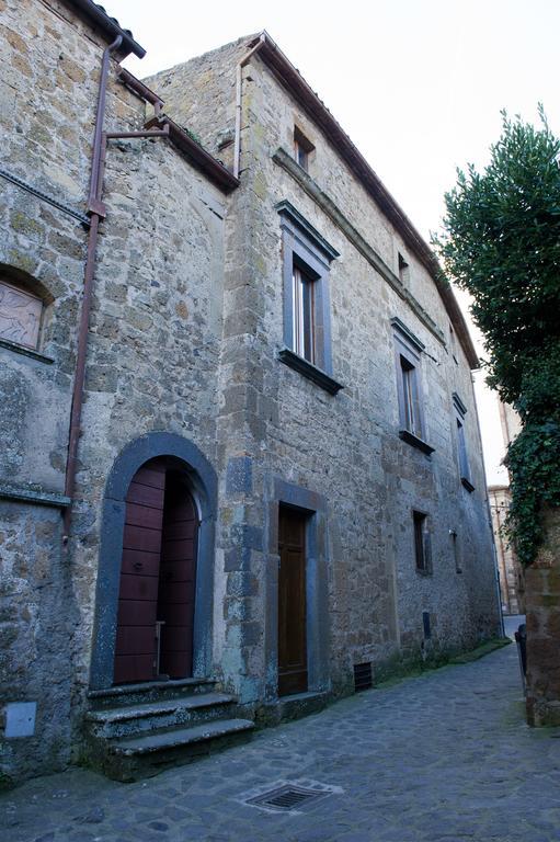 Appartamento Palazzo Contino Bagnoregio Esterno foto
